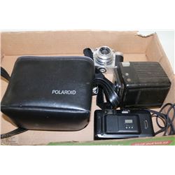 FLAT OF VINTAGE CAMERAS