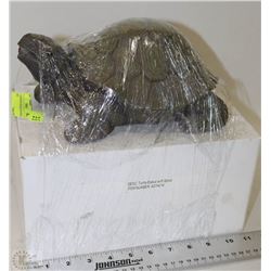 2  SQUIRTING TURTLES, ONE NEW IN BOX