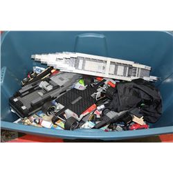 LARGE TOTE WITH ASSORTED MEGA BLOCKS