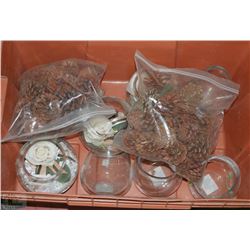 TOTE WITH THICK GLASS TABLE CENTER VASES, SMALL