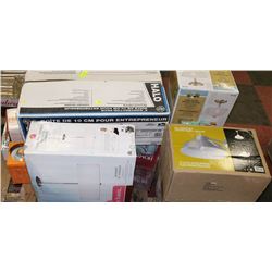 PALLET WITH ASSORTED LIGHT FIXTURES