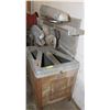 Image 1 : VINTAGE MULTIPLEX 40 AMP 12" RADIAL ARM SAW WITH