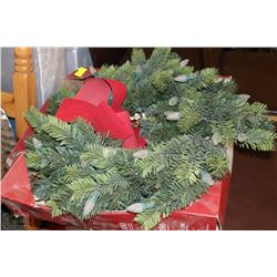 LARGE LIGHTED WREATH