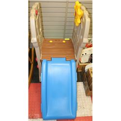 LITTLE TYKES INDOOR/OUTDOOR SLIDE
