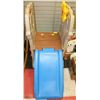 Image 1 : LITTLE TYKES INDOOR/OUTDOOR SLIDE