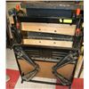 Image 1 : BLACK AND DECKER COMPOUND STAND