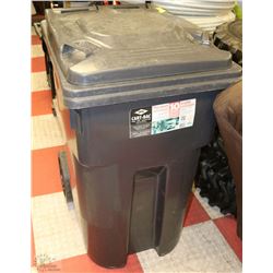 LARGE ROLLING REFUSE BIN