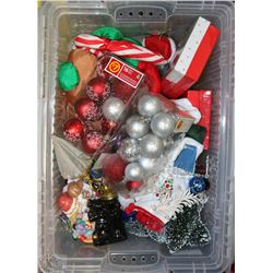 BIN OF MISC XMAS DECORATIONS & LIGHT UP VILLAGE