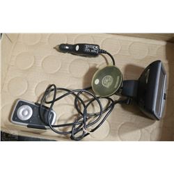 TOM TOM GPS WITH REMOTE