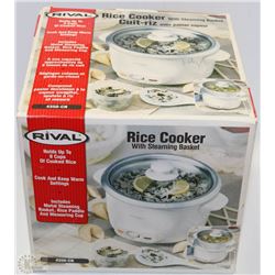 NEW RICE COOKER HOLDS 8 CUPS