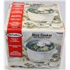 Image 1 : NEW RICE COOKER HOLDS 8 CUPS