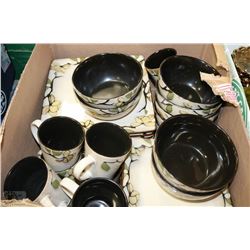 COMPLETE 10PC MIKASA DISH SET GOURMET BASICS