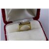 Image 2 : 18K YELLOW GOLD LADIES RING (ENGRAVED HA) S/W ONE M-C MAUVE STONE