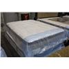 Image 2 : QUEEN SIZE SLUMBER FORM SERTA PILLOW TOP MATTRESS