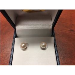 PEARL EARRINGS