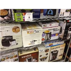 SHELF LOT OF ASSORTED HOUSEHOLD ITEMS INCLUDING BREADMAKER, TOASTER, COFFEEMAKER, ETC.