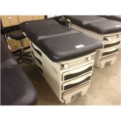 RITTER BY MIDMARK 204 ELECTRIC MEDICAL EXAMINATION BED, WITH MOBILE LEATHER STOOL AND SIDE TABLE