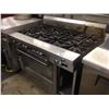 Image 1 : US RANGE 8 BURNER OVEN