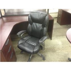 BLACK LEATHER TUFTED MULTI LEVERED EXECUTIVE CHAIR