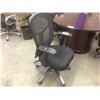 Image 2 : BLACK HIGHBACK MULTI LEVER MESH BACK TASK CHAIR