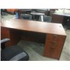 Image 2 : AUTUMN MAPLE 6X3 DOUBLE PEDESTAL EXECUTIVE DESK