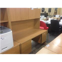 MAPLE 60X30" DOUBLE PEDESTAL DESK C/W HUTCH