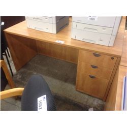 MAPLE 60X30  SINGLE PEDESTAL DESK