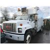 Image 1 : 1994 GMC TOPKICK FUEL INJECTION, VAN, WHITE, VIN # 1GDJ7H1M7RJ504810