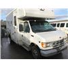 Image 2 : 2001 FORD E-450 SUPER DUTY, VAN, WHITE, VIN # 1FDXE45F41HB70199