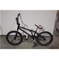 BLACK GT SINGLE SPEED STUNT BIKE