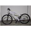 Image 2 : 2 BIKES: PINK MAGNA BMX BIKE & WHITE DIADORA FRONT SUSPENSION MOUNTAIN BIKE