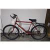 Image 2 : 2 BIKES: RED GIANT MOUNTAIN BIKE & RED SCHWINN HYBRID BIKE