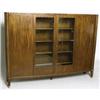 ATELIER DES ARTS DE COENE-FRÈRES, Courtrai/ Brüssel - Bücherschrank, - Holz, wohl Makassar, Mes...