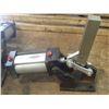 Image 3 : De-Sta-Co Model 858 Pneumatic Power Clamps