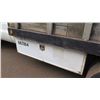 Image 10 : 2005 Ford F450 Stake Bed Flatbed Truck w/ Lift Gate, 12 Foot Bed  (Lic. 635 TTS)
