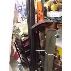 NEW COMMERCIAL MOP HANDLE - BLACK - 2 ttl