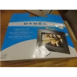 DIGITAL PICTURE FRAME - CHECK FOR CHIP INSIDE NOT INCLUDED - 7"
