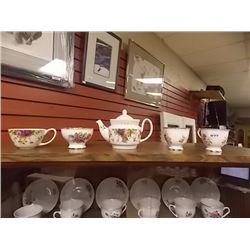 ROYAL ALBERT - OLD COUNTRY ROSE - 3 TEA CUPS WITH MATCHING SUGAR BOWL AND TEA POT = 5 PC TTL