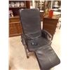 Image 1 : MASSAGE LEATHER STYLE CHAIR - WORKING - NO CORD