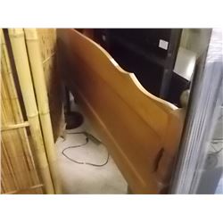 QUEEN MAPLE HEAD BOARD
