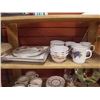 Image 1 : SET OF DISHES - 19PC