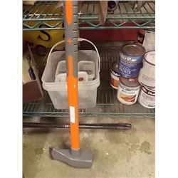 NEW SPLITTING MAUL - 8LB