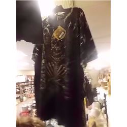 T-SHIRT - SURVIVOURS - HEAVY COTTON - SKULL WITH SKELETON FINGERS - "FUCK" "FUCK" - CHAINS , POT LEA