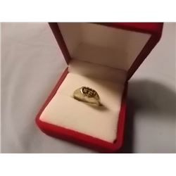 RING - 10K YELLOW GOLD PINKY RING - DOUBLE HEART - WITH 2 DIAMONDS - RETAIL ESTIMATE $300