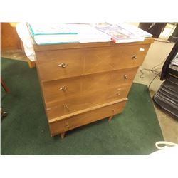 RETRO DRESSER - 4 DRAWER