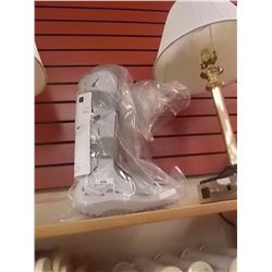 NEW FOOT SUPPORT - AIR CAST - FP WALKER (01F-S) - SMALL(M SIZE 4-7 OR W SIZE 5-8) - RETAIL $119 EACH