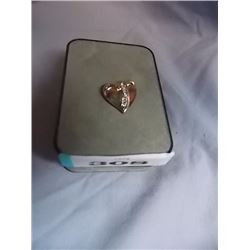 PENDANT - 13 DIAMONDS IN 14K YELLOW GOLD SETTING - HEART SLIDING PENDANT - 2.7GMS - RETAIL ESTIMATE 