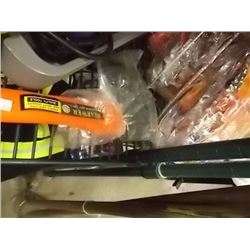 NEW AXE 2.5 LB
