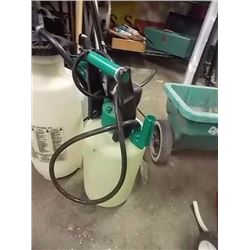 GARDEN SPRAYER