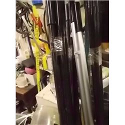 NEW COMMERCIAL MOP HANDLE - BLACK - 2 ttl